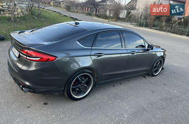 Седан Ford Fusion 2015 в Одесі