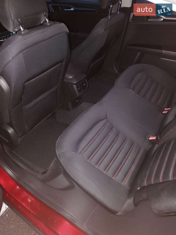 Седан Ford Fusion 2014 в Житомире фото 10 Седан Ford Fusion 2014 в Житомире