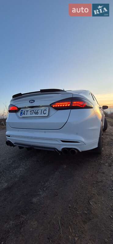 Седан Ford Fusion 2019 в Івано-Франківську