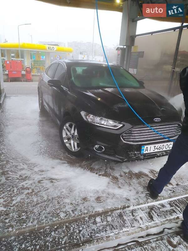 Ford Fusion 2012