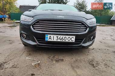 Седан Ford Fusion 2012 в 