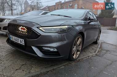 Седан Ford Fusion 2017 в Дніпрі