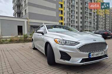 Седан Ford Fusion 2019 в Днепре