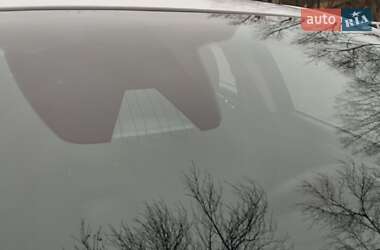 Седан Ford Fusion 2018 в 