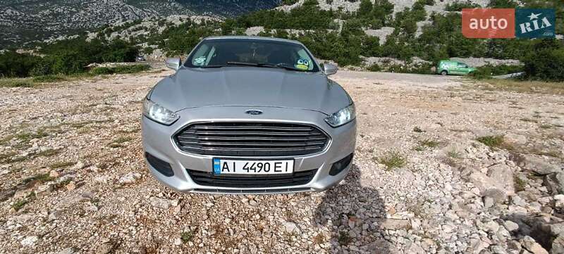 Седан Ford Fusion 2013 в Киеве фото 7 Седан Ford Fusion 2013 в Киеве