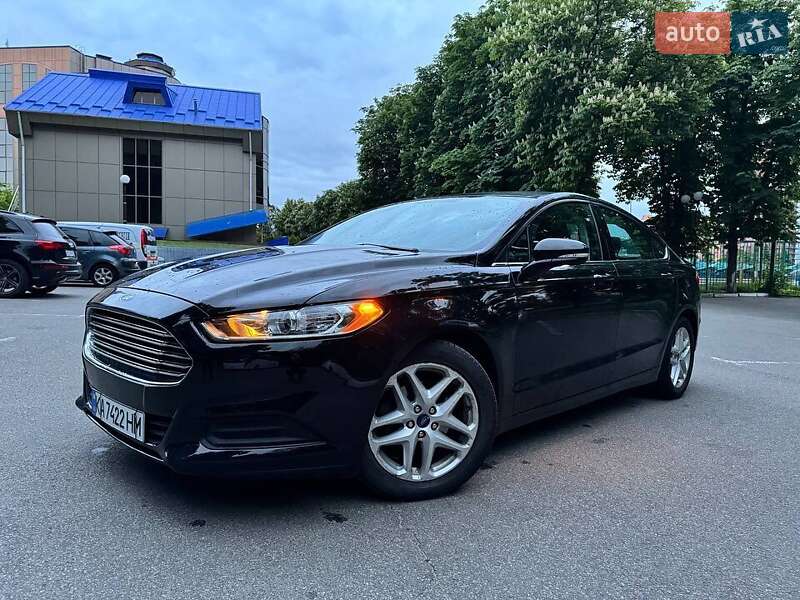 Ford Fusion 2015