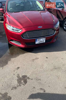 Седан Ford Fusion 2014 в 