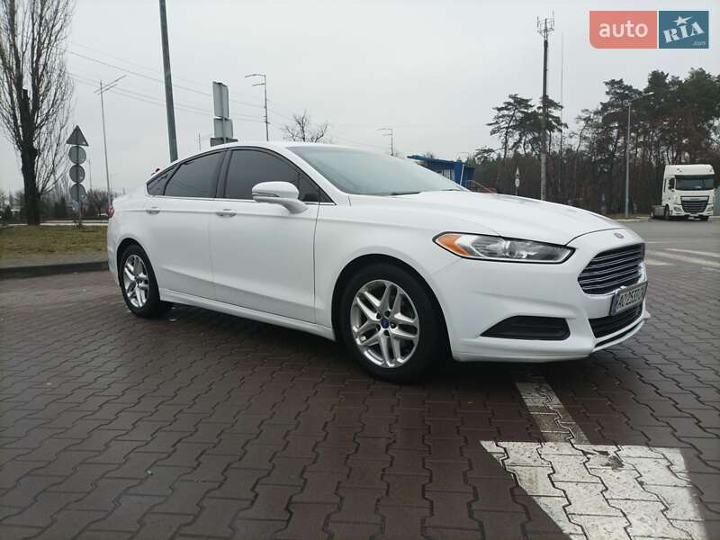 Седан Ford Fusion 2013 в Киеве