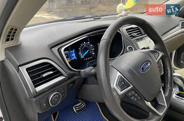 Седан Ford Fusion 2015 в Кобеляках