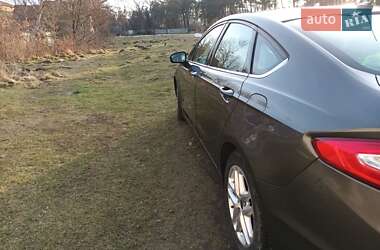 Седан Ford Fusion 2014 в Львове