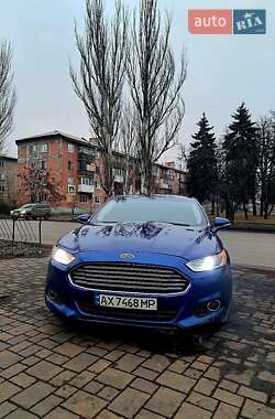 Седан Ford Fusion 2015 в Добропіллі