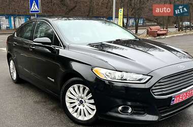 Седан Ford Fusion 2013 в Києві