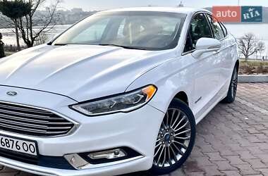 Седан Ford Fusion 2016 в 