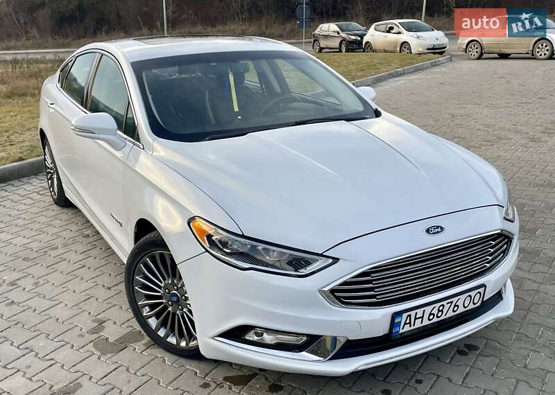 Седан Ford Fusion 2016 в Тернополе
