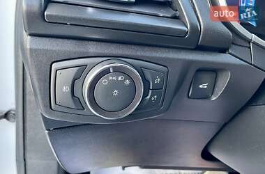 Седан Ford Fusion 2016 в 