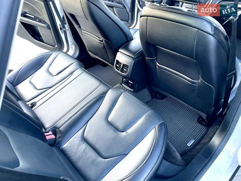 Седан Ford Fusion 2016 в Тернополе