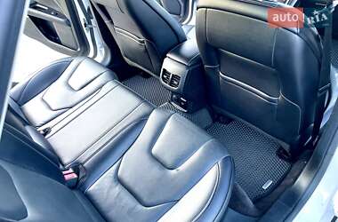 Седан Ford Fusion 2016 в 