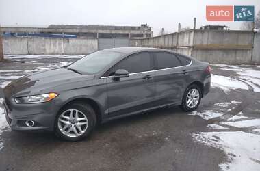 Седан Ford Fusion 2015 в Сумах