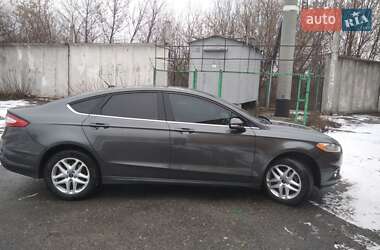 Седан Ford Fusion 2015 в Сумах