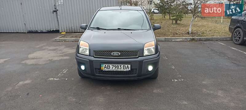 Хетчбек Ford Fusion 2008 в Вінниці