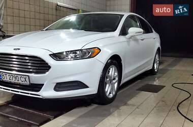 Седан Ford Fusion 2014 в 