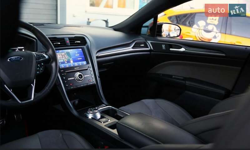 Седан Ford Fusion 2017 в Киеве
