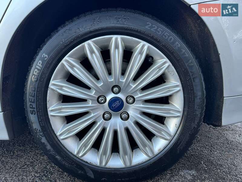 Седан Ford Fusion 2014 в Ужгороде фото 30 Седан Ford Fusion 2014 в Ужгороде