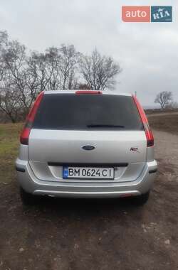 Хэтчбек Ford Fusion 2004 в 