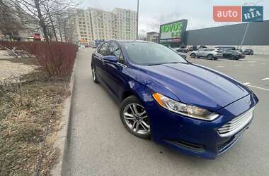 Седан Ford Fusion 2013 в Вишневому