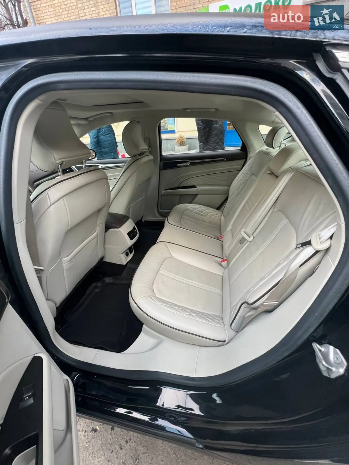 2016 Ford Fusion - мініатюра 9