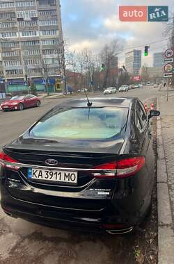 Седан Ford Fusion 2016 в Києві