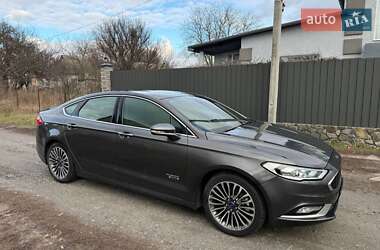 Седан Ford Fusion 2017 в Миргороде