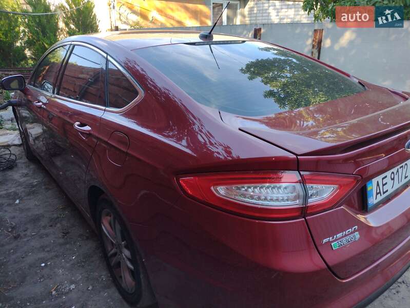 Седан Ford Fusion 2014 в Днепре