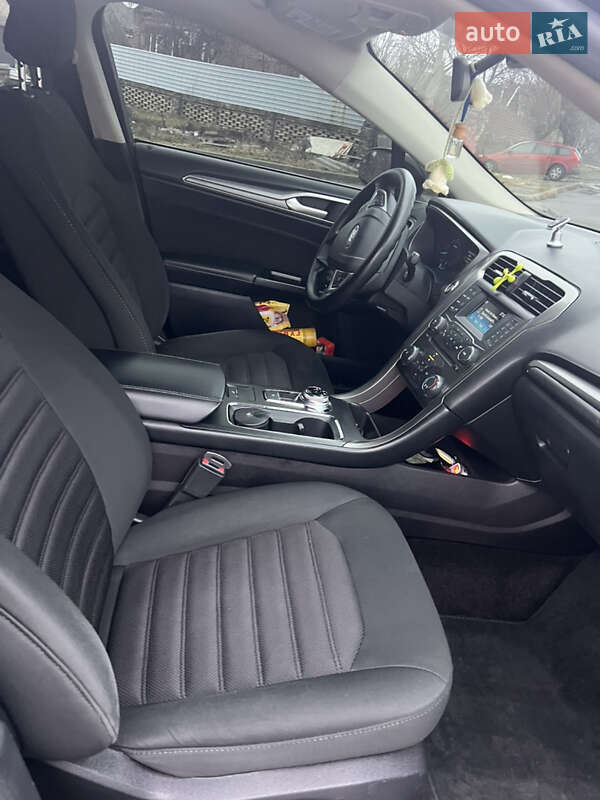 Седан Ford Fusion 2016 в Запорожье