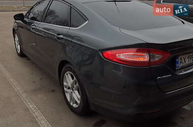 Седан Ford Fusion 2014 в 