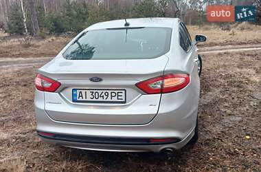 Седан Ford Fusion 2013 в Києві