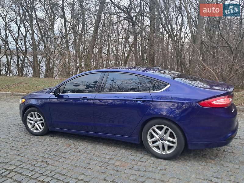 Седан Ford Fusion 2014 в Каневе фото 3 Седан Ford Fusion 2014 в Каневе