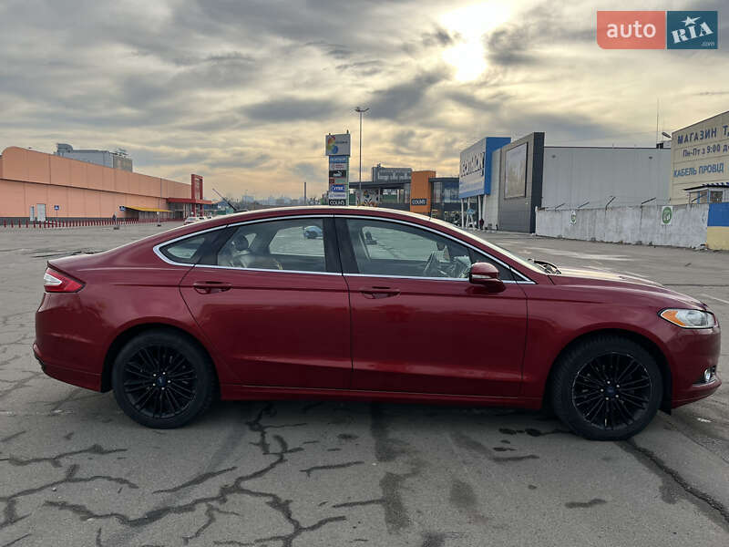 Седан Ford Fusion 2016 в Києві