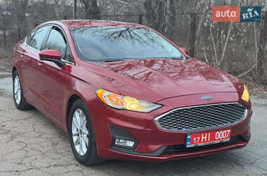 Седан Ford Fusion 2020 в Лубнах