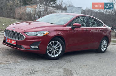 Седан Ford Fusion 2020 в Лубнах