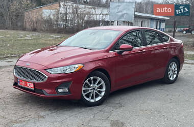 Седан Ford Fusion 2020 в Лубнах