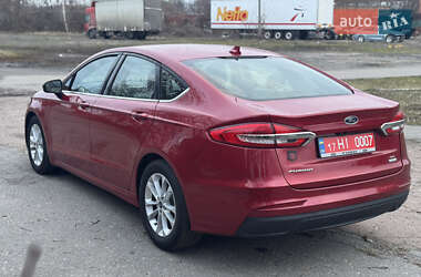 Седан Ford Fusion 2020 в Лубнах