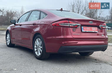 Седан Ford Fusion 2020 в Лубнах