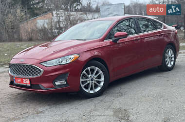 Седан Ford Fusion 2020 в Лубнах