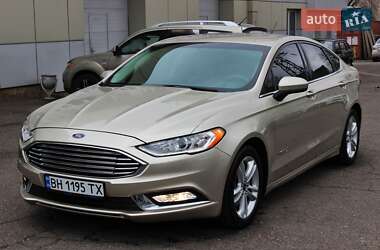 Седан Ford Fusion 2017 в 