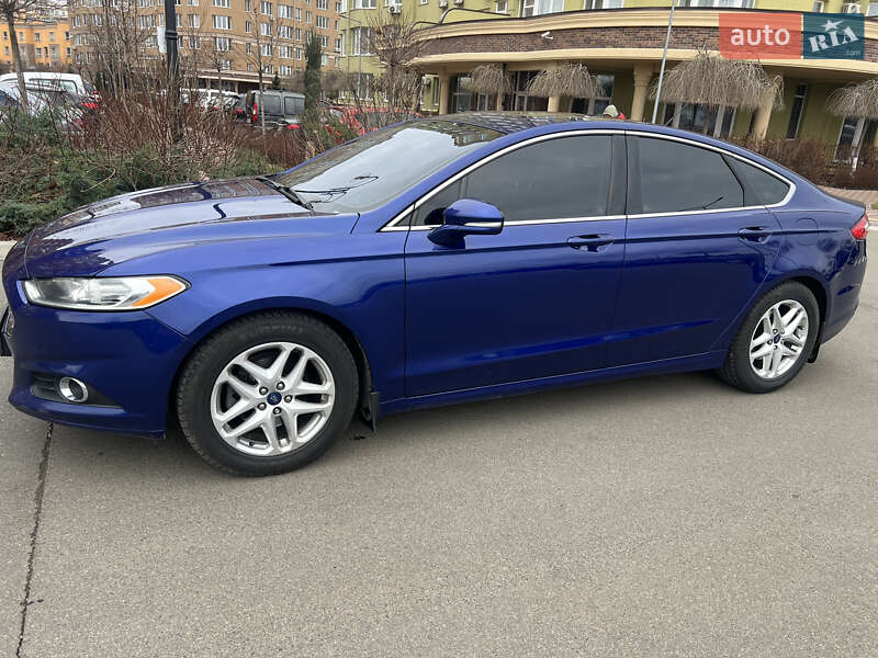 Седан Ford Fusion 2013 в Киеве
