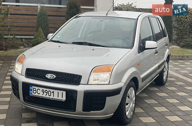 Хэтчбек Ford Fusion 2007 в Стрые