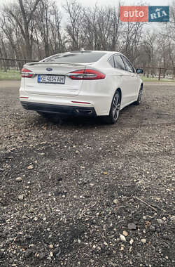 Седан Ford Fusion 2019 в Кривому Розі
