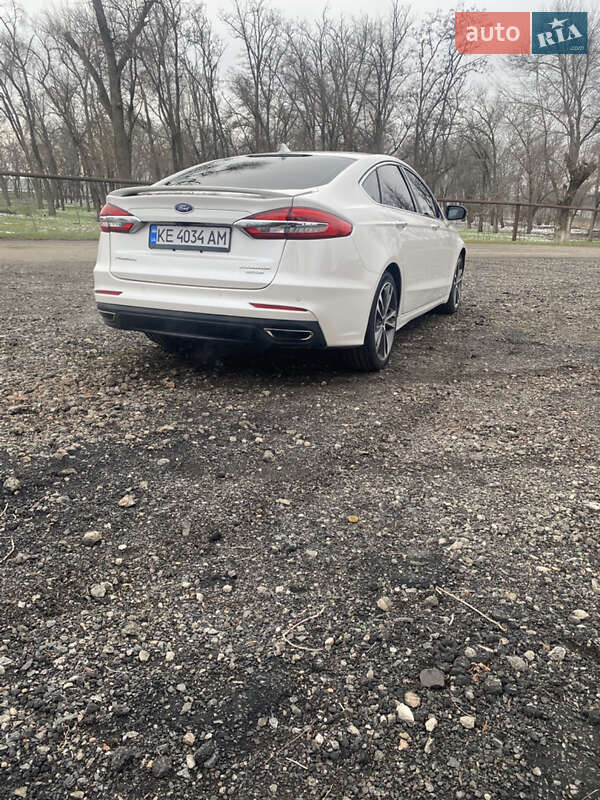 Седан Ford Fusion 2019 в Кривом Роге
