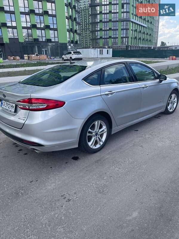 Седан Ford Fusion 2017 в Киеве